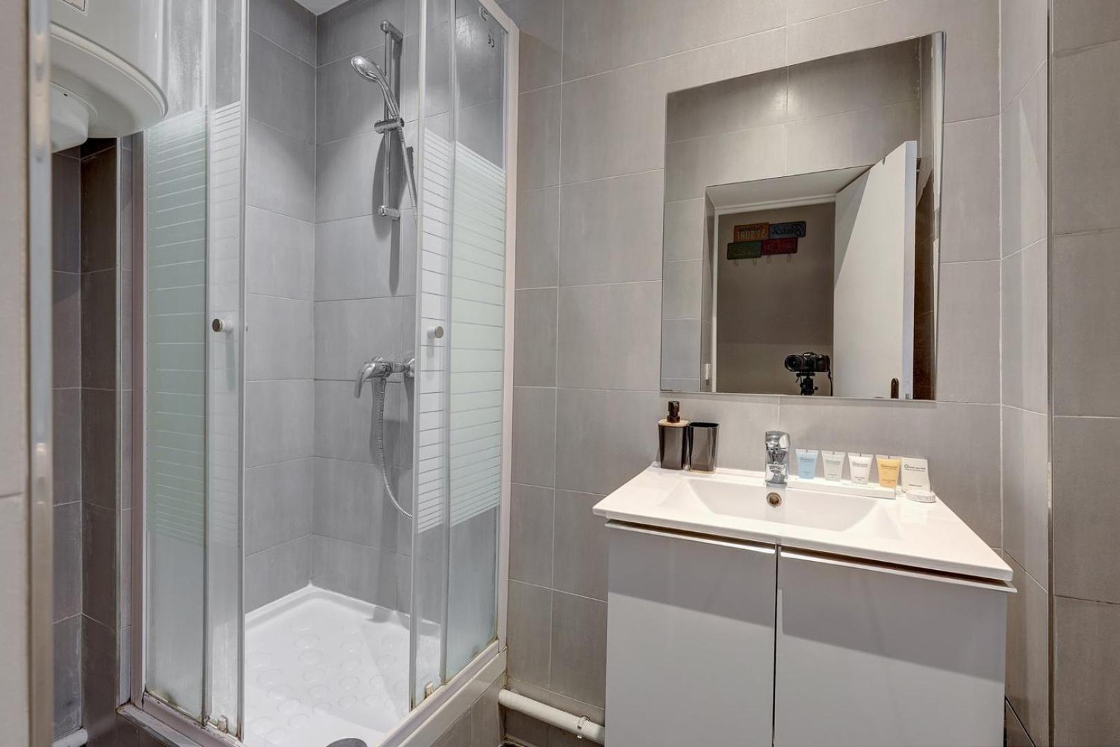 583 Folie Pigalle - Cozy Quartier Pigalle Appartamento *